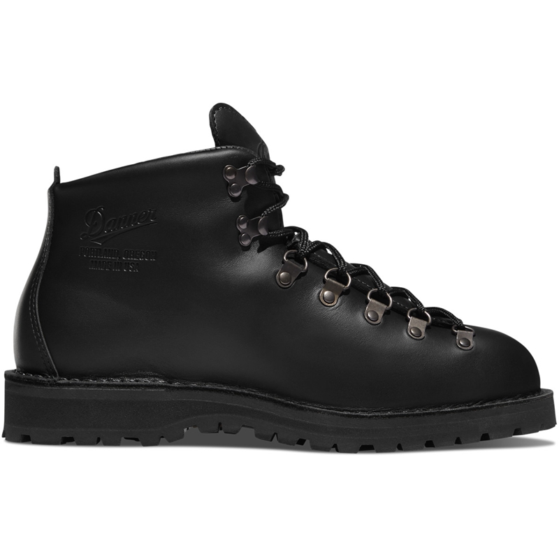 Black Men\'s Danner Mountain Light Hiking Boots | 87510-CWZJ