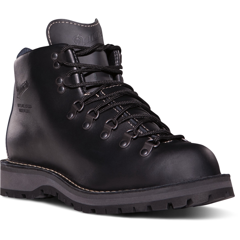 Black Men's Danner Mountain Light II Hiking Boots | 23816-NMPK
