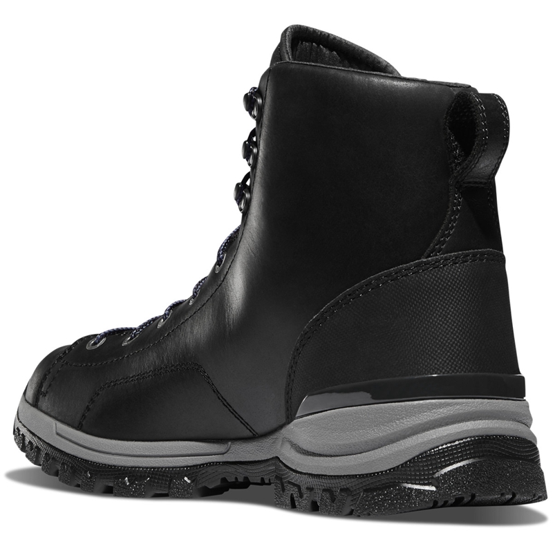 Black Men's Danner Stronghold Work Boots | 56834-HWPV